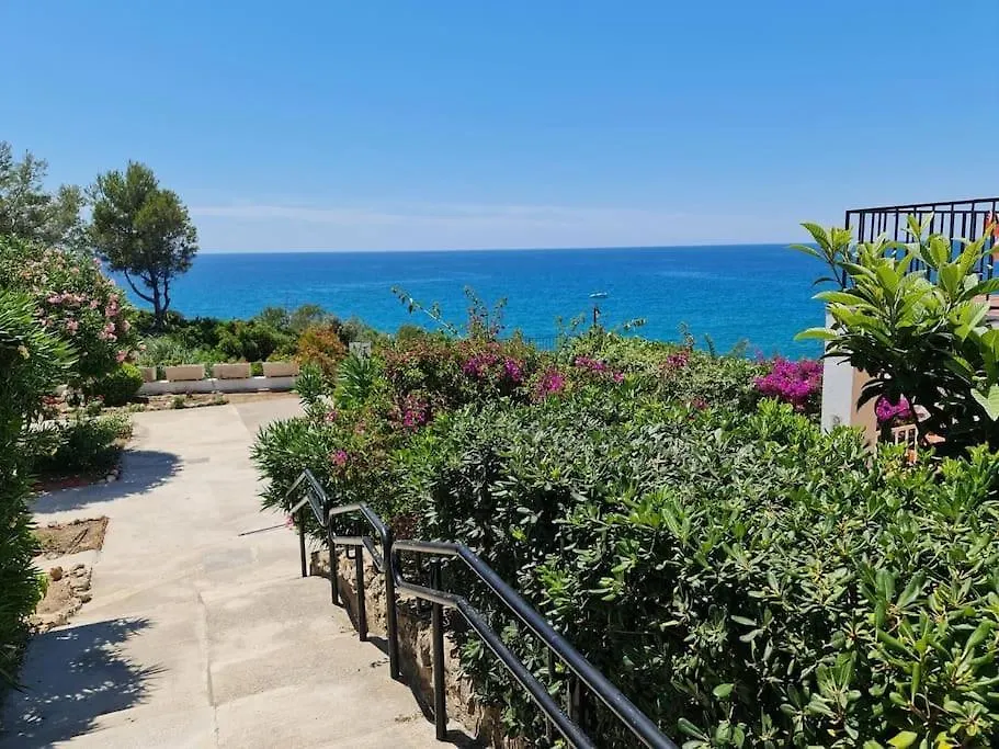 Cal Indigo - Unique Flat In Cap Salou - Mind & Feet In Water Apartment Spain